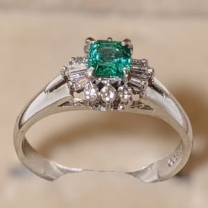 ✨Emerald✨ diamond Pt900 platinum Ring